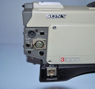 Sony DXC-3000P Cámara vintage