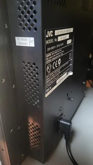 Monitor JVC TM-19L2D