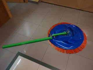 Campana herbicida para viñas, olivos