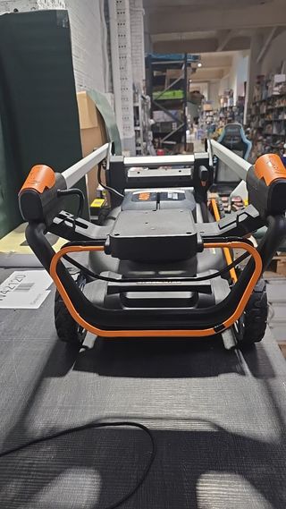 Cortacésped inalámbrico WORX WG749E de 40 V