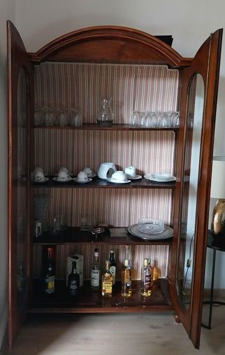 Vetrinetta in legno e vetro