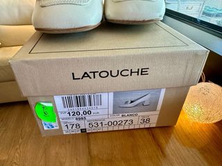 Zapatos de piel crema T.38