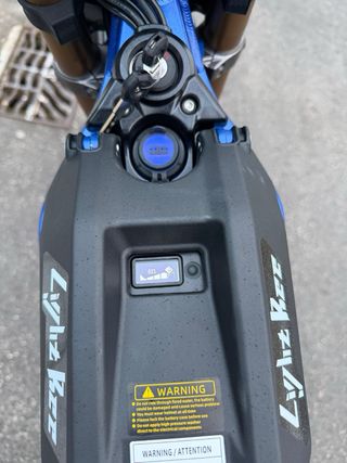 Surron Light Bee 2025 Moto Eléctrica