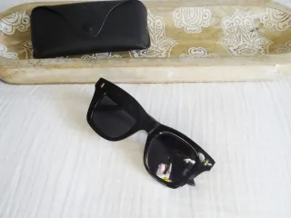 Occhiali da sole Dr Franklin da donna nere