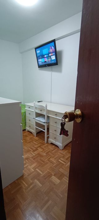 SE ALQUILA UNA HABITACIÓN ZONA PUEBLO NUEVO