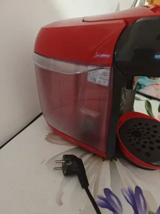Cafetera Bosch Tassimo Roja