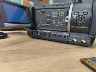 Cámara Profesional Panasonic AG-HPX250 + Accesorio