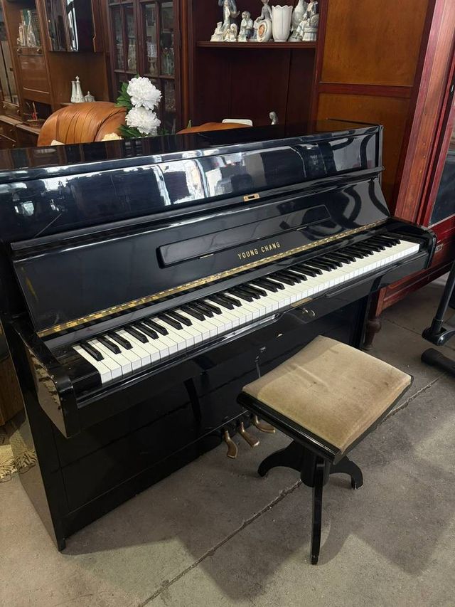 PIANO YOUNG CHANG