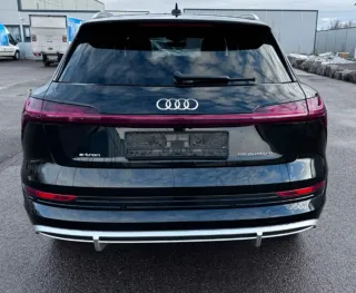 Audi e-tron 2021