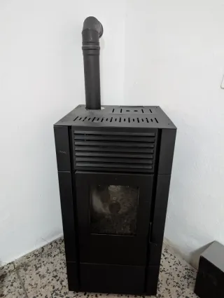 Estufa de pellets 9 kW