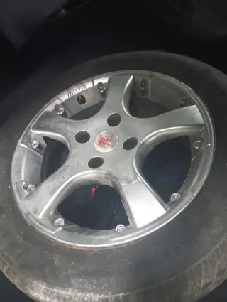 Juego 5 Llantas Rin 15 4 Huecos
