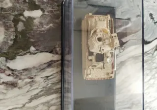 Carri armati da collezione in ferro e plastica