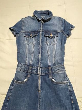 Mono vaquero Bershka Talla XS