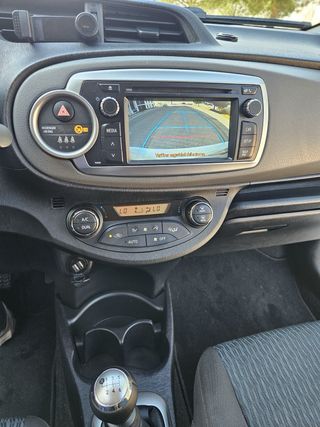 Toyota Yaris 2012
