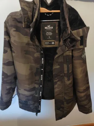 Chaqueta Hollister Talla S Camuflaje Impermeable