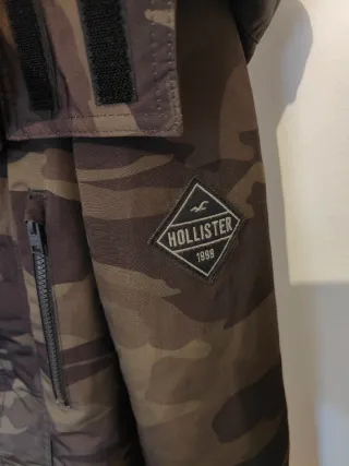 Chaqueta Hollister Talla S Camuflaje Impermeable
