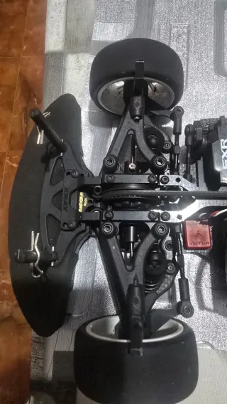 Coche radiocontrol Xray Fronty 2025