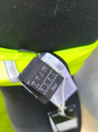 Top deportivo Adidas Ivy Park verde lima