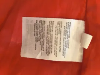 Giubbotto rosso bambina con cappuccio