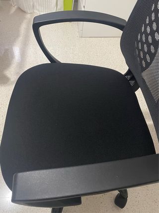 Silla de escritorio negra