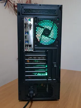 PC Gaming i7 7700 16GB RAM GTX 1660