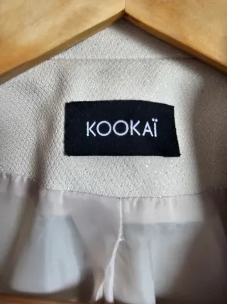 Blazer Kookaï beige con brillo