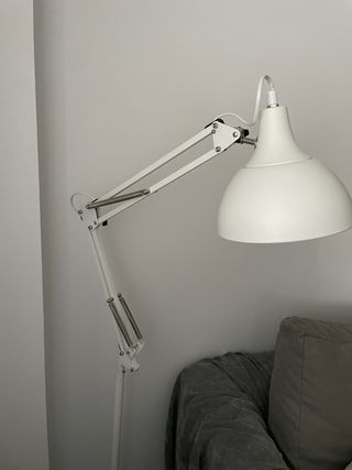 Lámpara de pie moderna