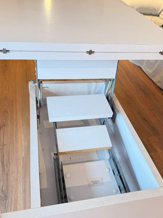 Mesa extensible comedor/salón. Variable en altura.