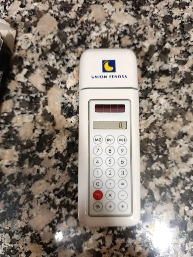 Calculadora Solar Multifunción