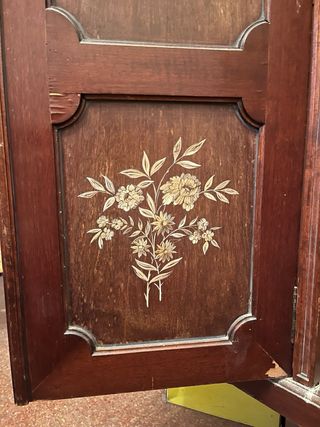 Armario antiguo madera maciza