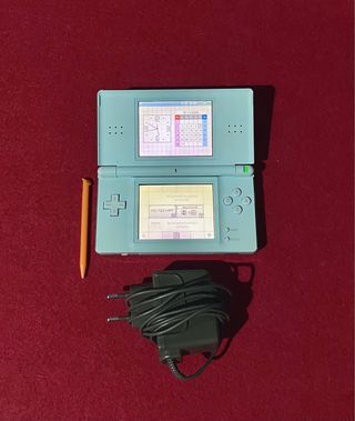 Nintendo DS Lite