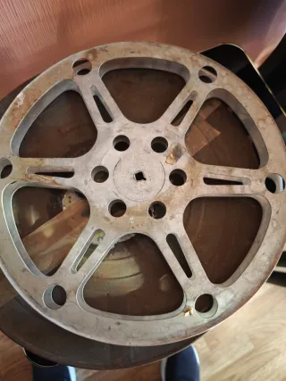 Bobina Metálica Cine 16mm