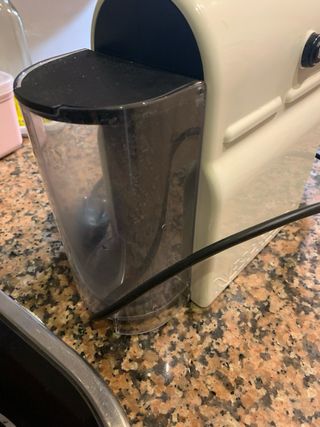 Cafetera Nespresso Krups XN 100 para piezas