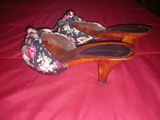 Zapatos tacón Ana Mariana floral talla 38