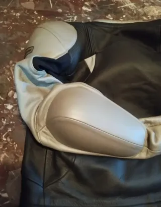 Chaqueta y pantalón moto BMW