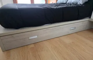Cama 105 cm practicamente nueva
