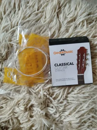 Guitarra Coco Blanca versions limitada