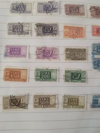 30 Francobolli Poste Italiane dal 1946