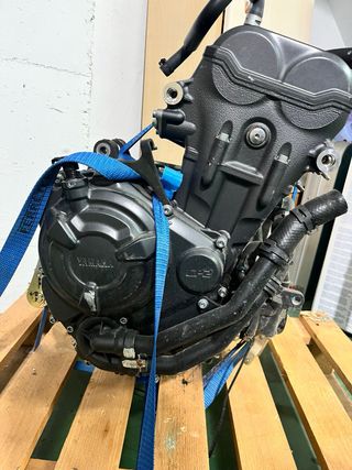 Motor MT07 con 2700km