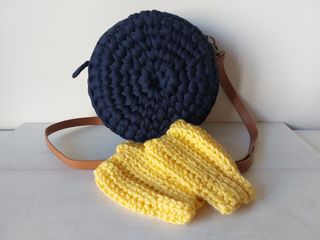 Mitones de crochet amarillos nuevos