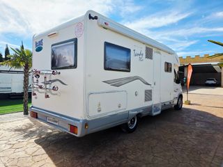Renault MCLOUIS TANDY PLUS 365 - Aire/Toldo/Nevera