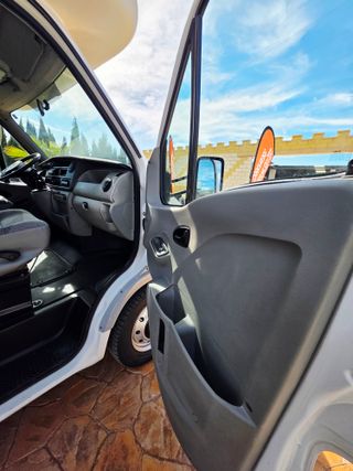 Renault MCLOUIS TANDY PLUS 365 - Aire/Toldo/Nevera