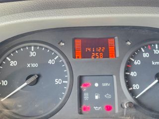 Renault MCLOUIS TANDY PLUS 365 - Aire/Toldo/Nevera