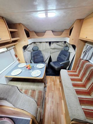 Renault MCLOUIS TANDY PLUS 365 - Aire/Toldo/Nevera