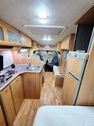 Renault MCLOUIS TANDY PLUS 365 - Aire/Toldo/Nevera