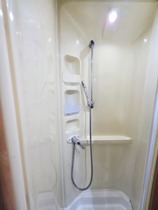 Renault MCLOUIS TANDY PLUS 365 - Aire/Toldo/Nevera