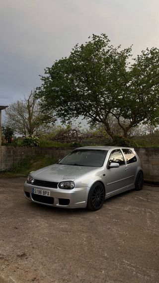 Volkswagen Golf 2001