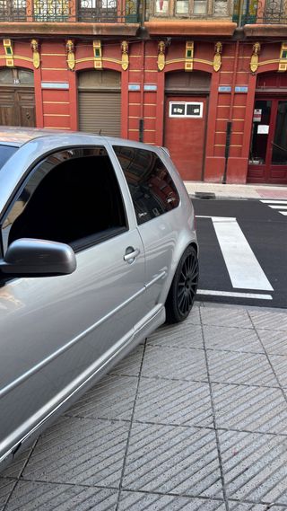 Volkswagen Golf 2001