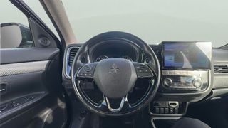 Mitsubishi Outlander 220 DI-D Motion 2WD 110 kW (150 CV)