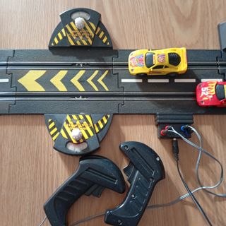 Scalextric Road Racing con 2 Loops